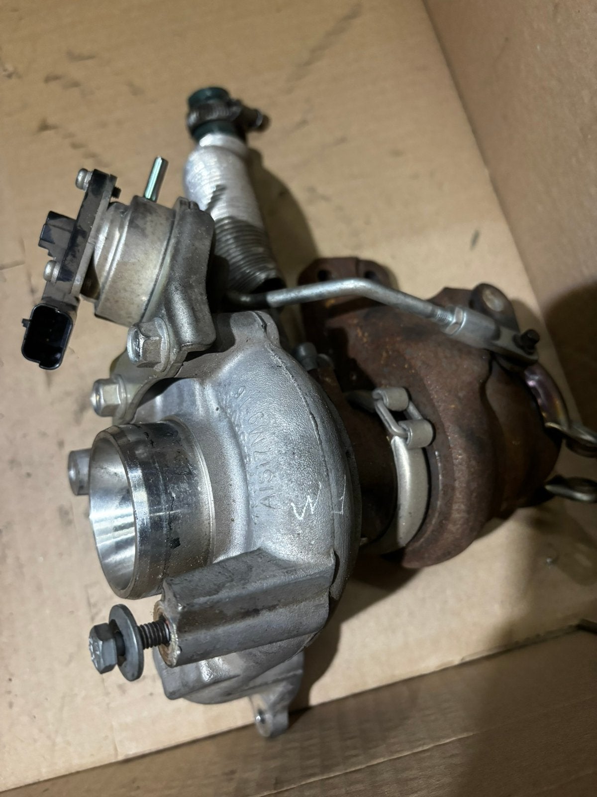Turbo en verstuivers Peugeot 1.6hdi 2012 68kw, Enlèvement, Peugeot