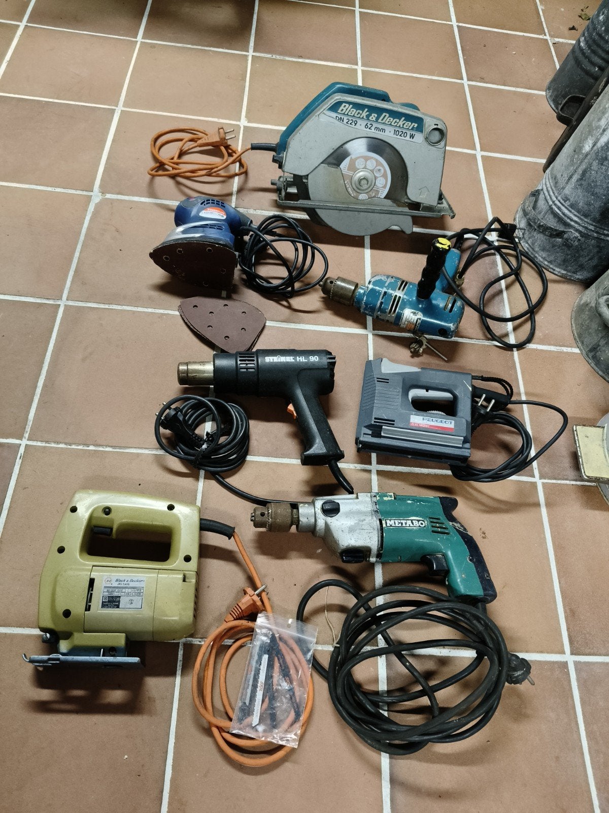 allerlei machines, Ophalen, Boormachine