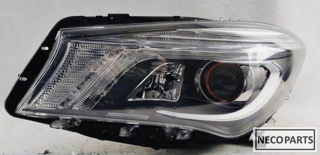 CLA W117 ILS XENON LED KOPLAMP LINKS ORANGE A1179068300, Utilisé, -, -, Enlèvement ou Envoi
