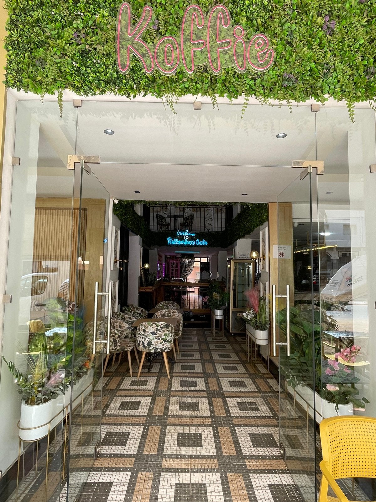Te koop sleutel overname meknes in marokko  cafe/restaurant