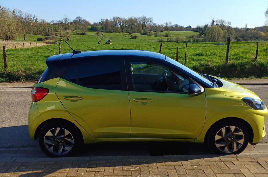 Hyundai i10 Twist Technopack 2-tone automaat, Auto's, Stof, 5 zetels, 5 deurs, Particulier