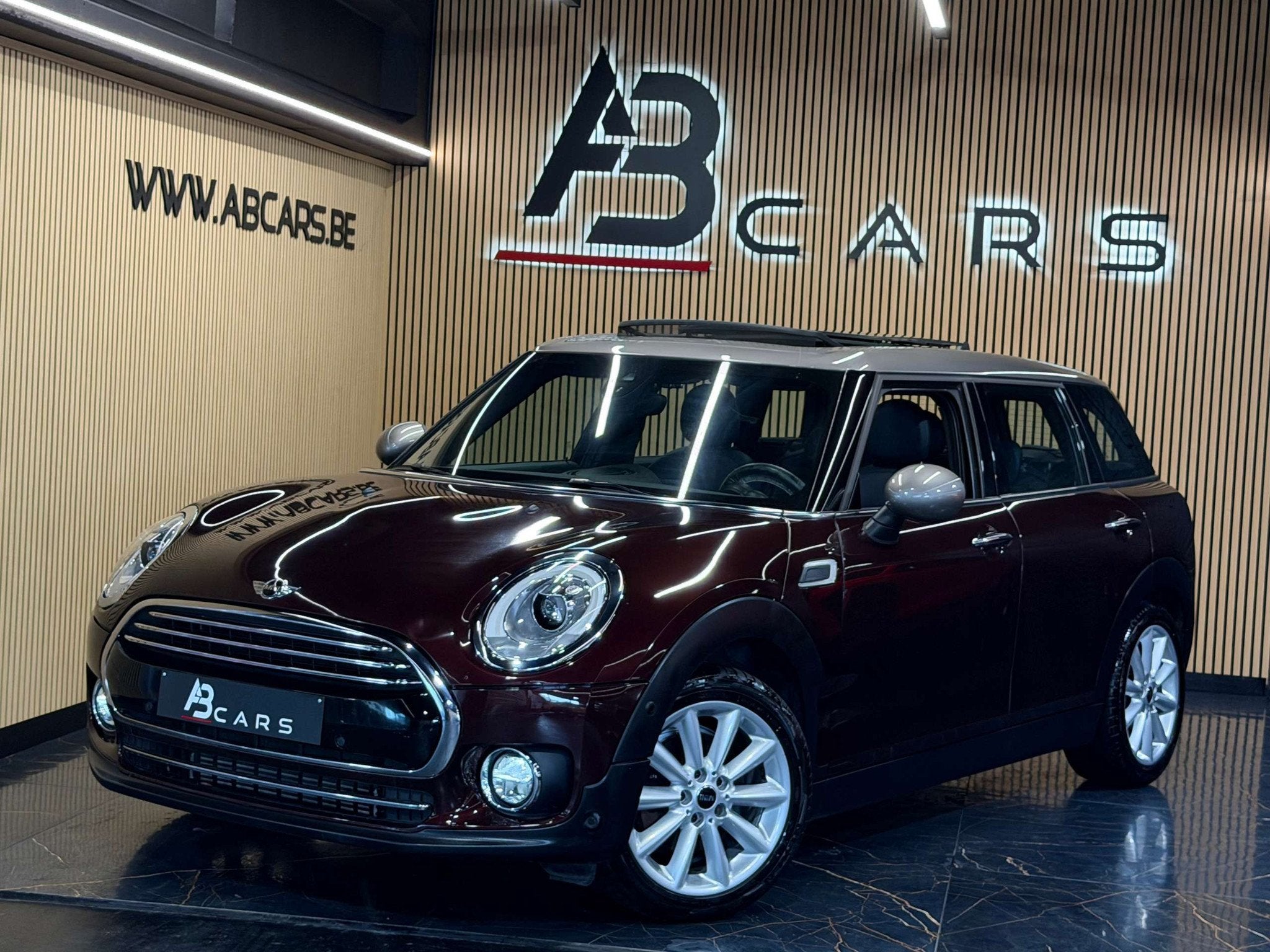 MINI Cooper Clubman 1.5IA *BOITE AUTOMATIQUE * GARANTIE 12 M, Auto's, 4 cilinders, Bruin, 136 pk, Leder