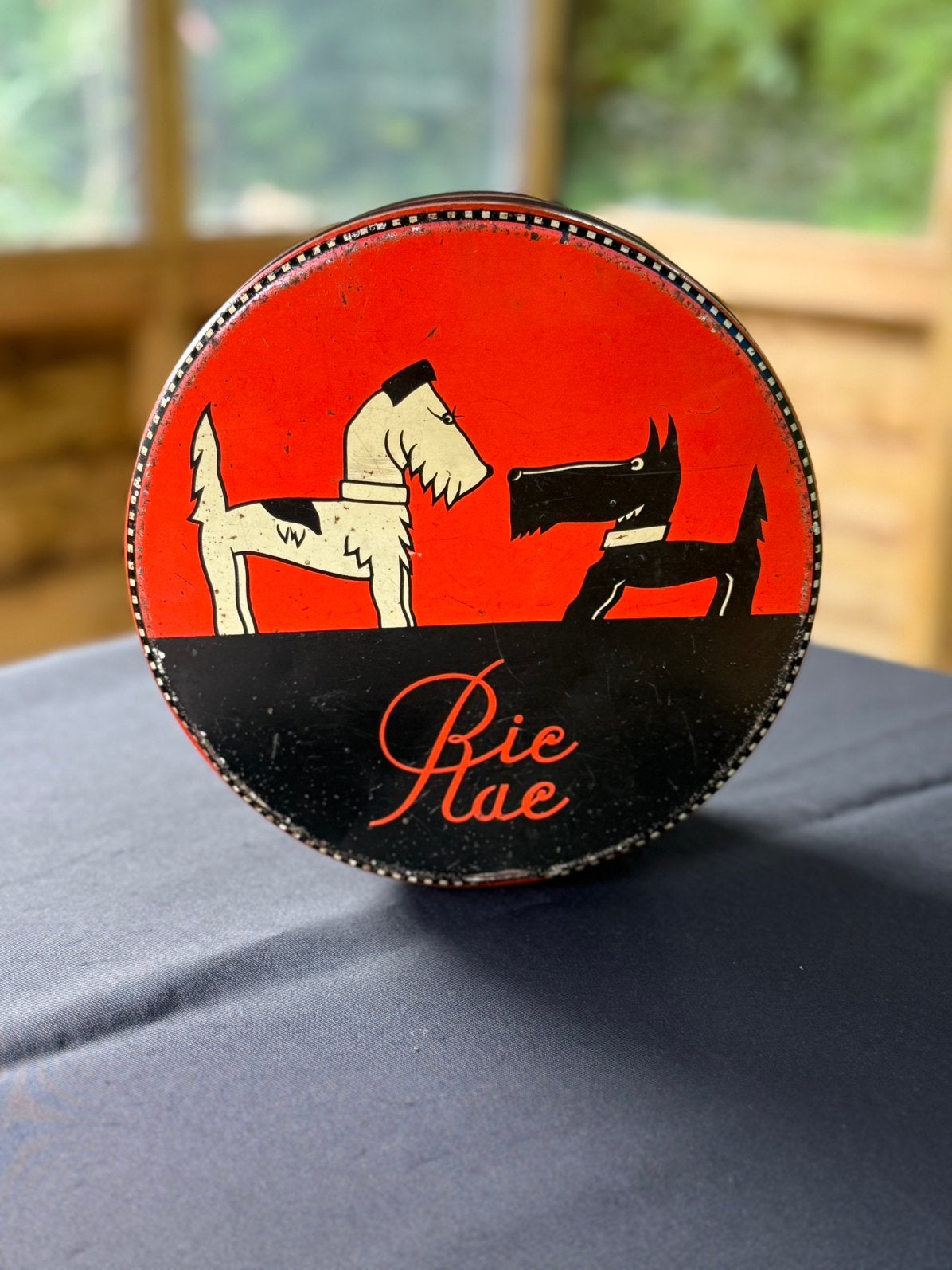Art Deco doos van hondjes  "Ric & Rac" - Ontwerper Pol Rab, Verzamelen, Ophalen of Verzenden, Zo goed als nieuw, Overige, Overige merken