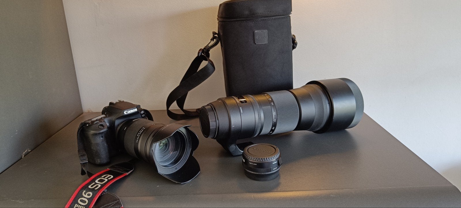 Canon 90D + Tamron 18-400 + Sigma 150-600 contemporary + tel, Audio, Tv en Foto, Ophalen
