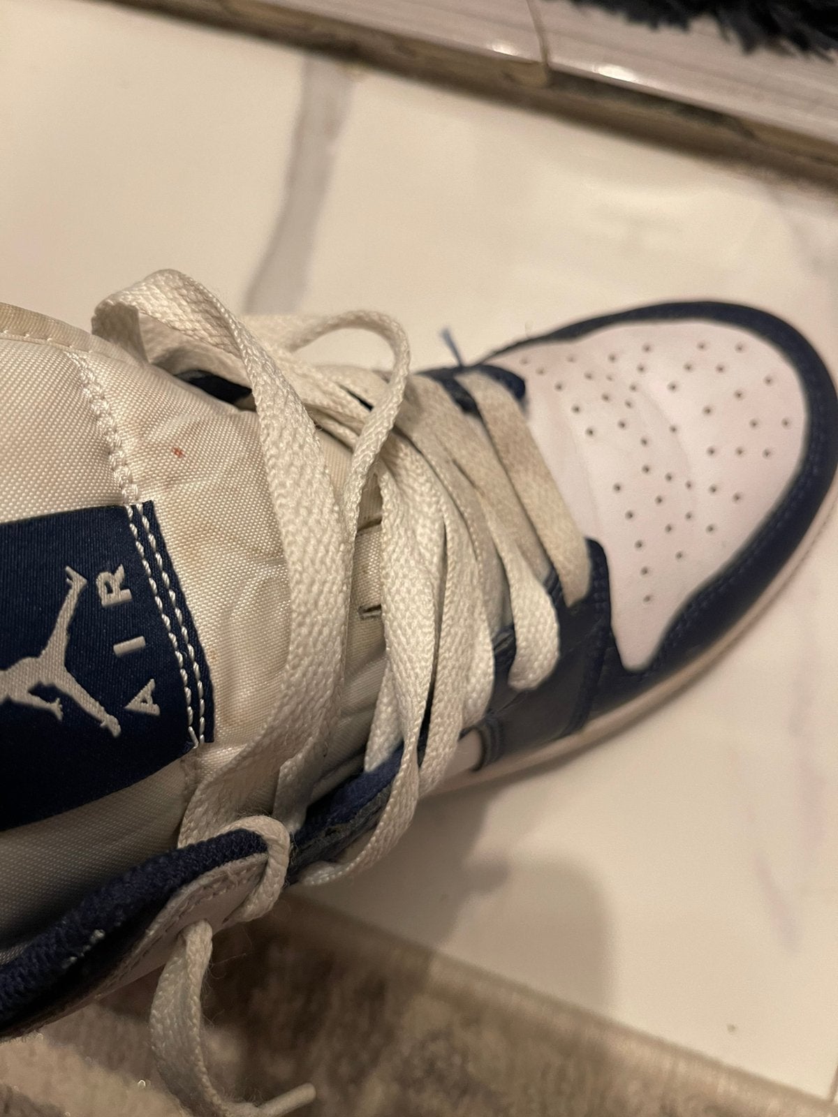 Jordan 1s medium, Autres couleurs, Enlèvement, Porté, Baskets