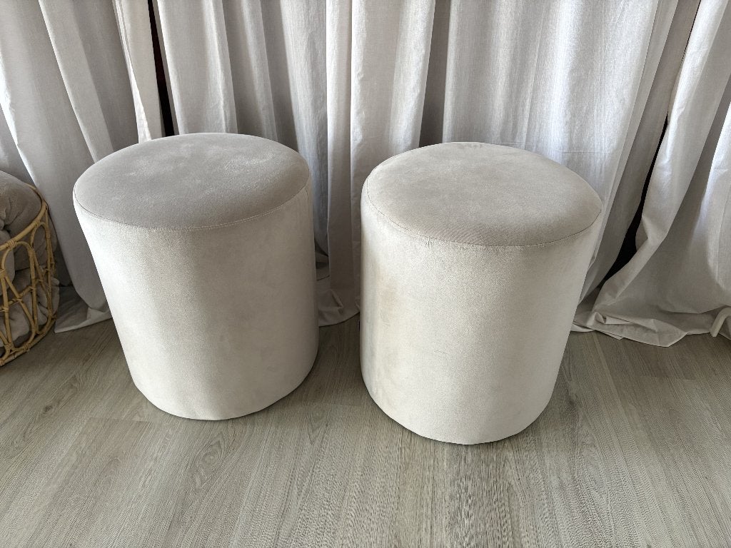2x poefs, Enlèvement, Neuf