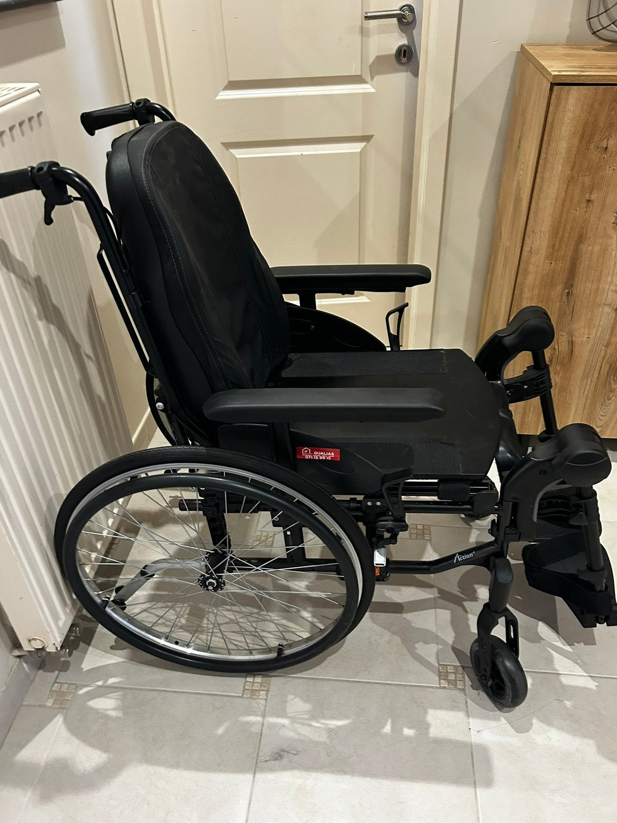 Chaise roulante, Divers, Enlèvement, Comme neuf, Fauteuil roulant manuel