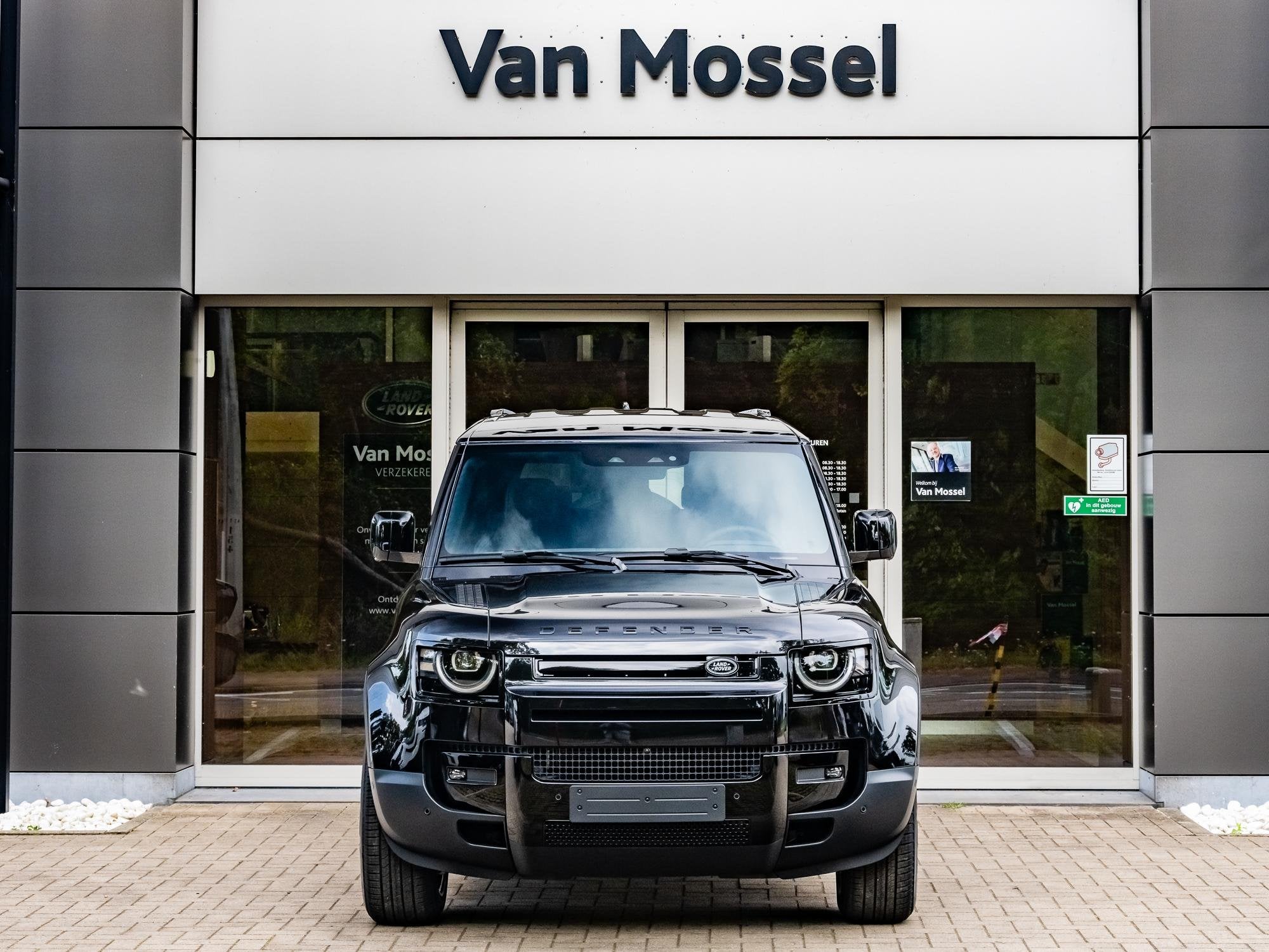 Land Rover Defender 90 D200 S AWD Auto. 26MY (bj 2026), Automaat, Zwart, Zwart, Leder