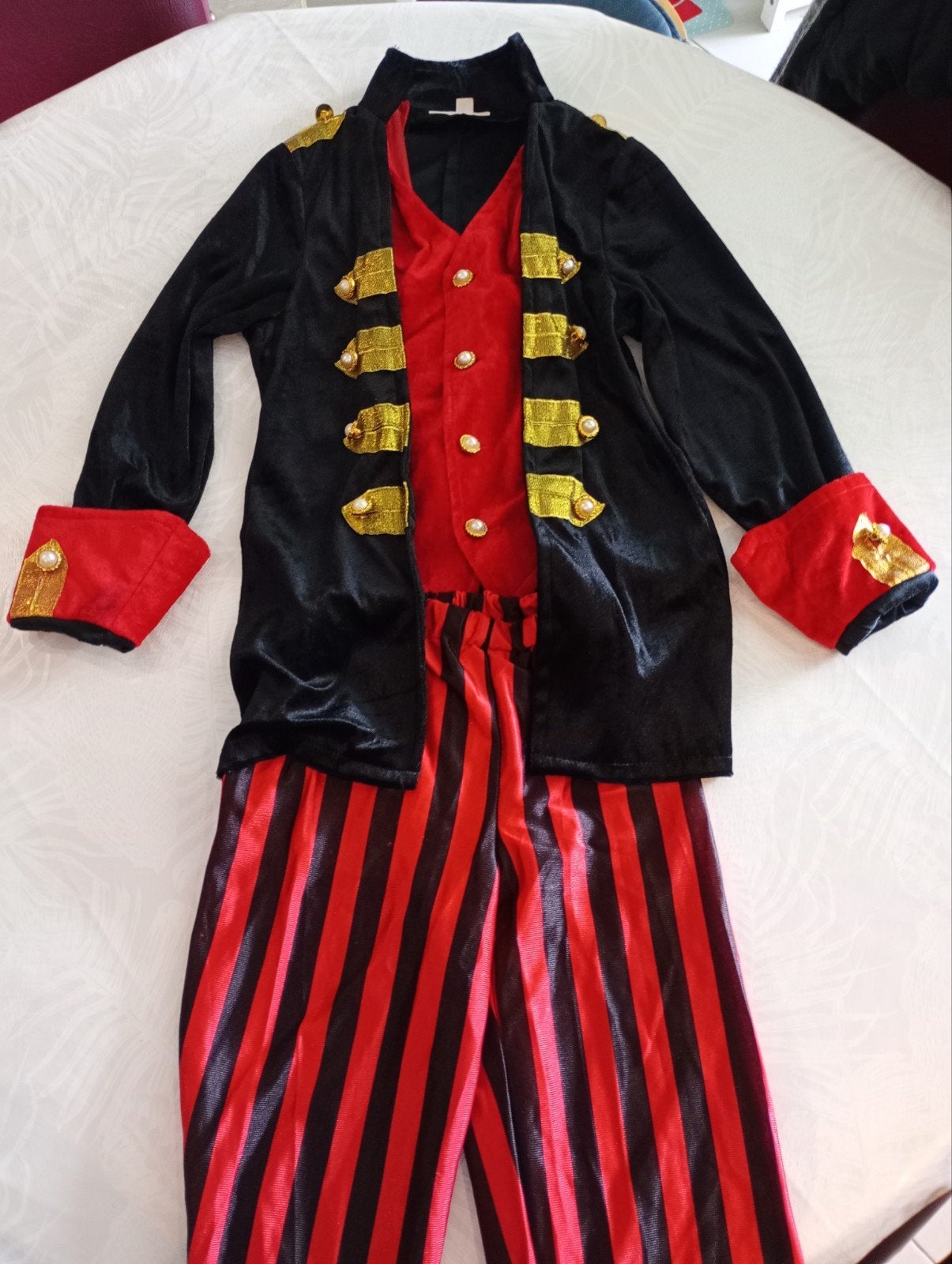 Costume Pirate, Enlèvement ou Envoi