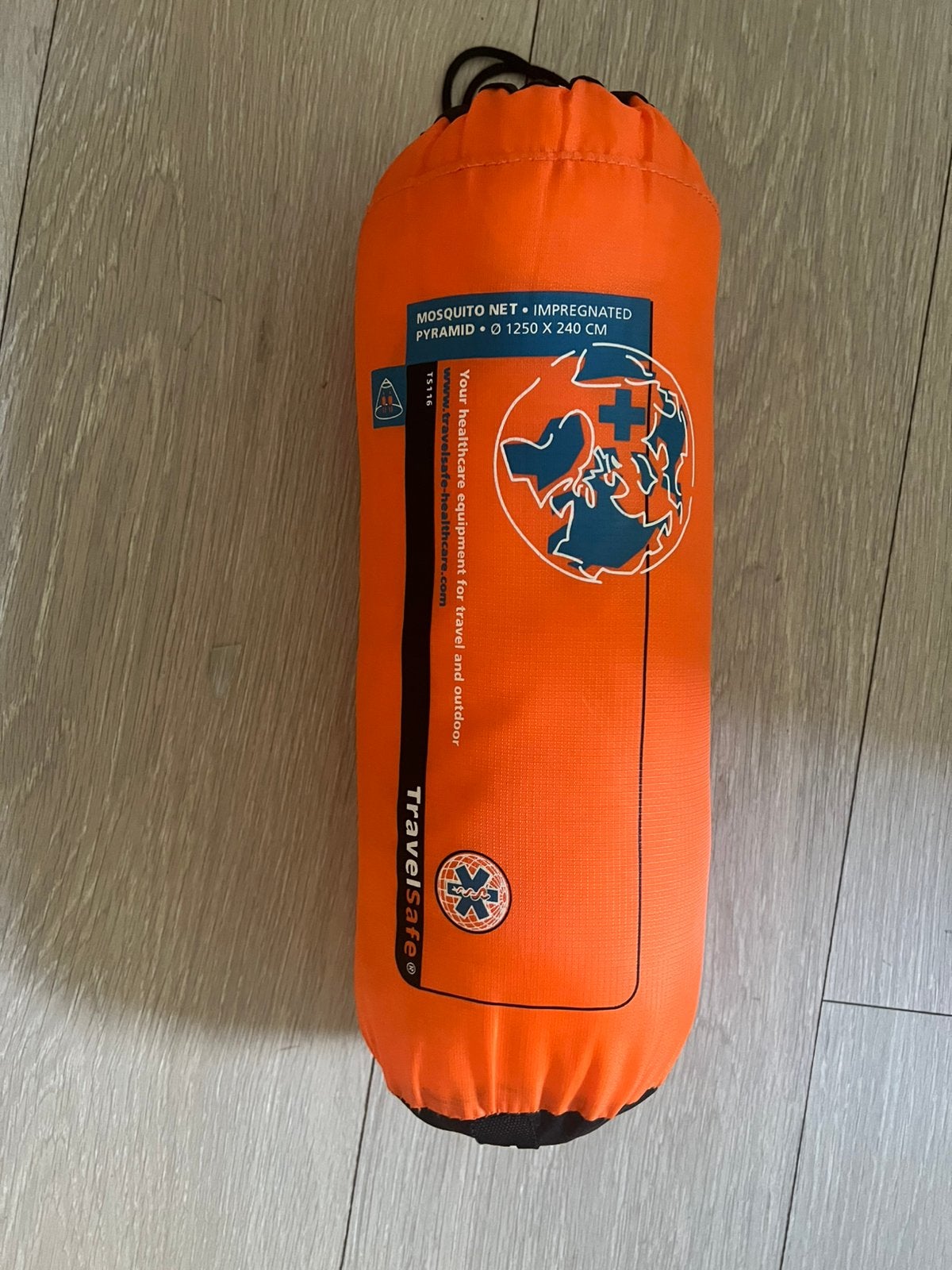 Muggennet - muskuetennet, Ophalen, Zo goed als nieuw