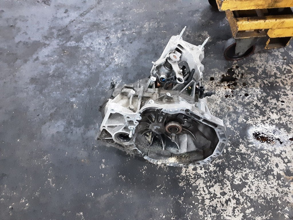 BOITE DE VITESSES MANUELLE Vitara (LY / MY) (8H13335ZAA), Suzuki-Allee 7
64625  Bensheim, DE, Suzuki Deutschland GmbH, Kontakt@suzuki.de