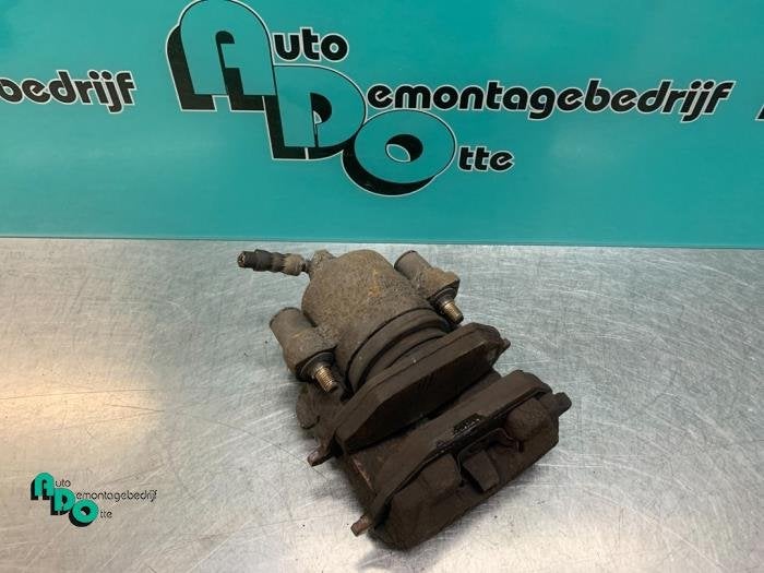 Etrier de frein (pince) avant gauche d'un Seat Ibiza (Ibiza, -, 3 mois de garantie, Utilisé, -