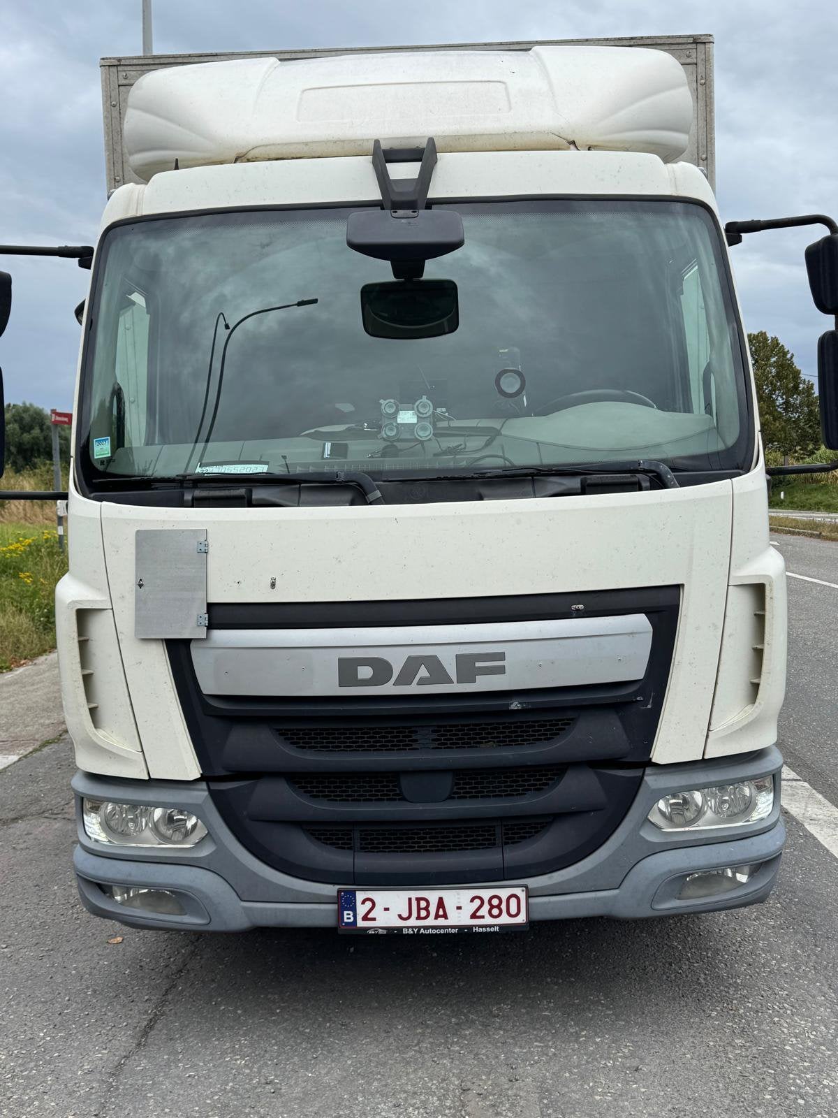 DAF LF180 FA, Auto's, Vrachtwagens, Automaat, Wit, Diesel, Particulier