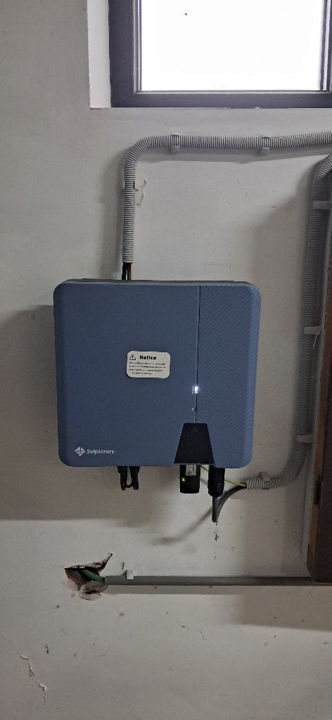 Solplanet ASW4000-S Omvormer (Juli 2022) met wifi + beugel, Doe-het-zelf en Bouw, Ophalen, Gebruikt, Overige typen