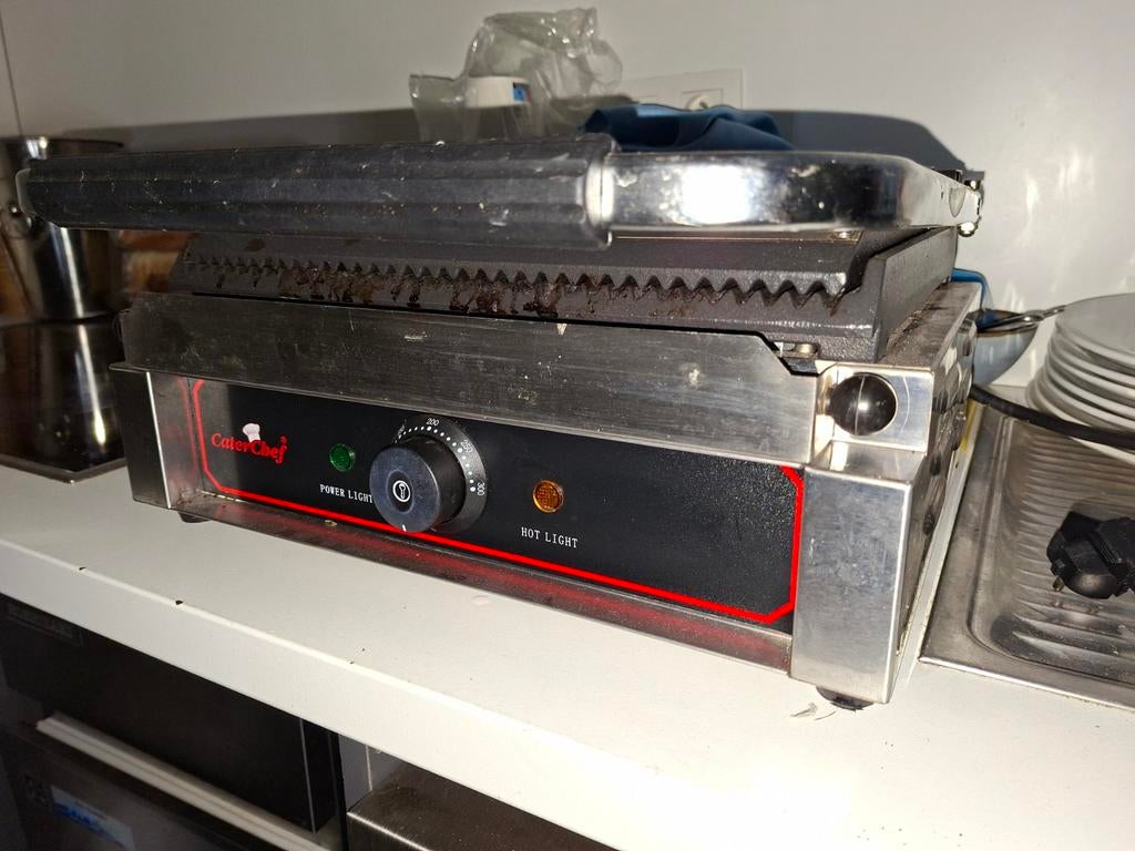 CONTACTGRILL CATERCHEF Model: 688405, Electroménager, Enlèvement