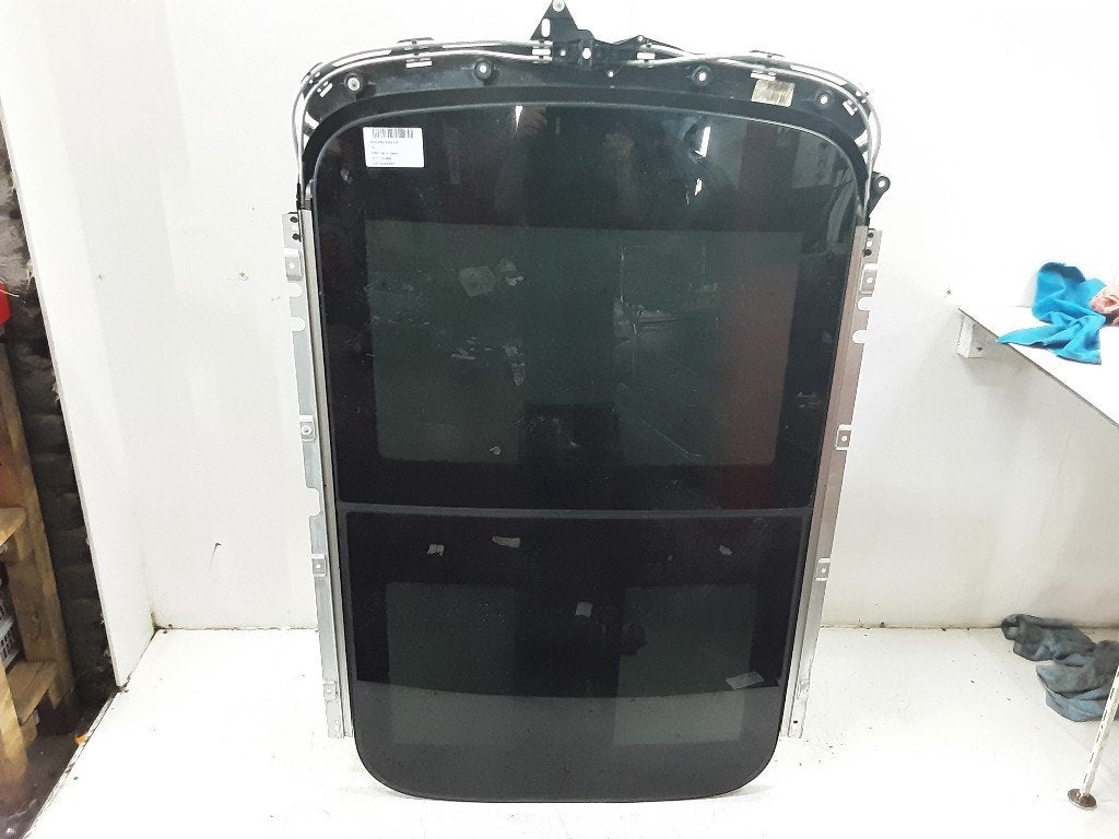 SCHUIF-KANTELDAK Mini Mini (F55) (01-2013/10-2017) (7289205), Auto-onderdelen, Gebruikt, Mevr. I. Hauben, Mini, Rue de l'Espoir 34 34
4030  GRIVEGNÉE, BE