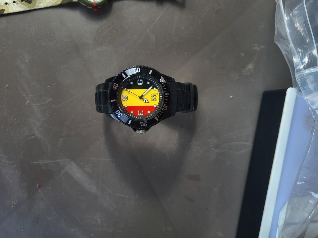 Ice watch, Ophalen