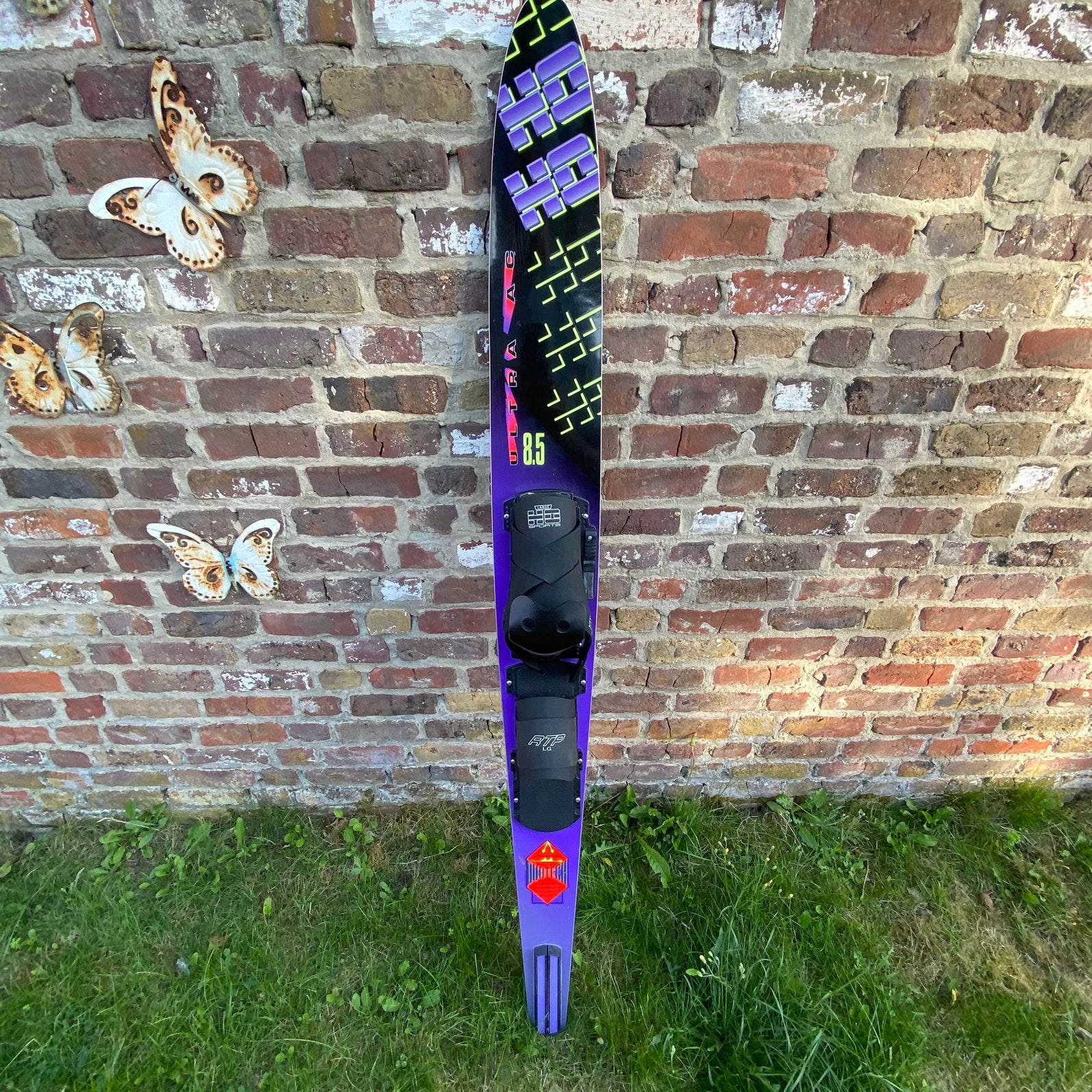 HO Sports Slalom Waterski 8.5 Ultra AC, Monoski of Slalomski, Gebruikt, Met draagtas, 160 cm of meer
