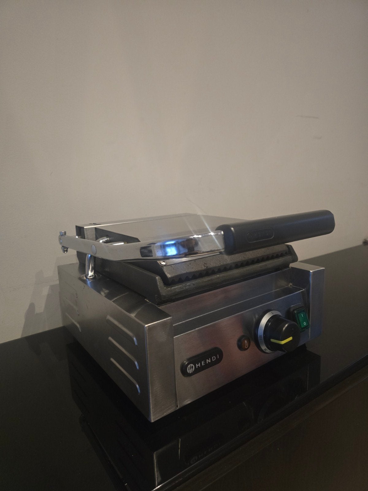 HENDI Professionele Contactgrill 1800W – Enkel – RVS, Ophalen, Gebruikt, Contact grill, Panini