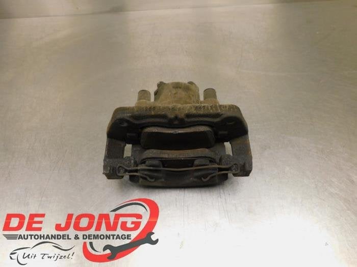 Etrier de frein (pince) avant gauche d'un Ford Focus, -, 3 mois de garantie, -, -