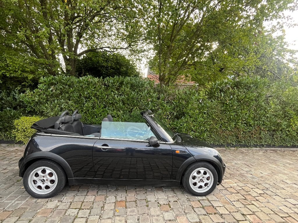 Mini cabriolet essence Airco 1600 Cc essence, Autos, Alarme, Achat, Entreprise, Cabriolet