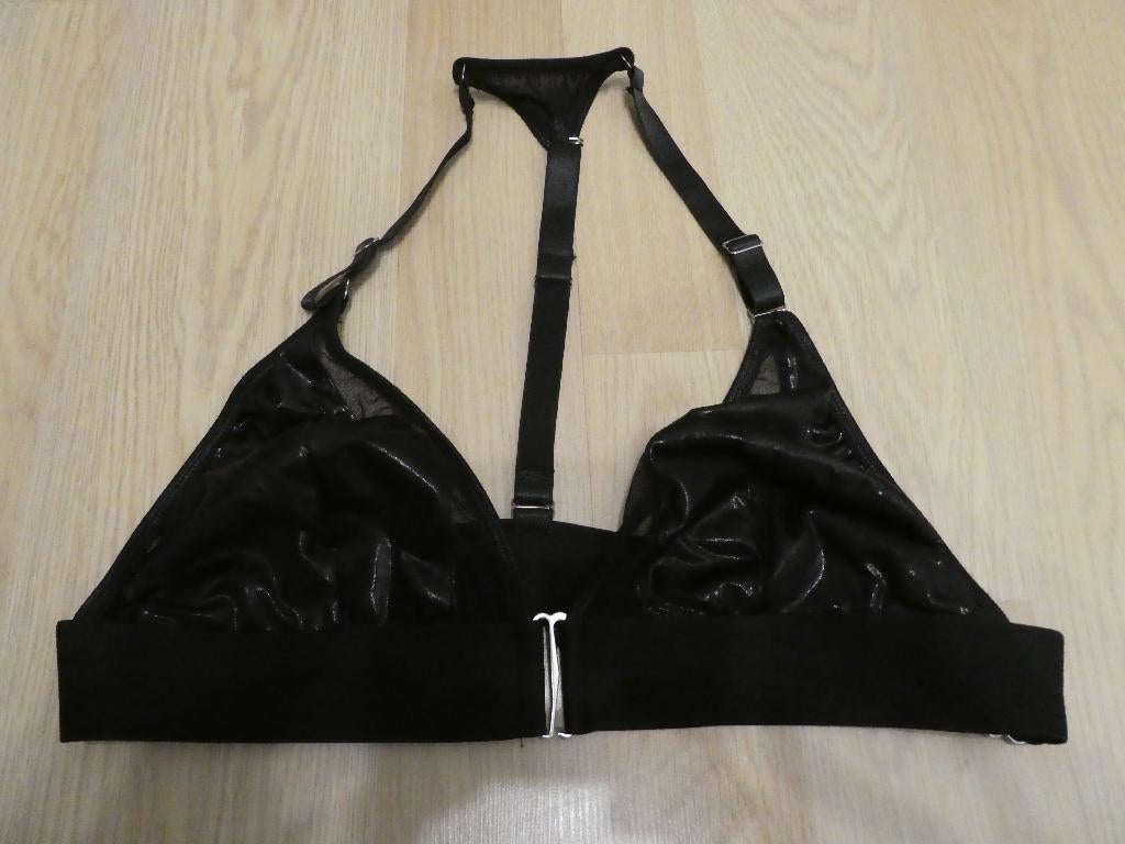 BH Wetlook Zwart, Kleding | Dames, Ophalen of Verzenden, Zwart, BH