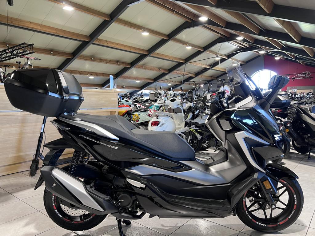 Honda Forza 350 Smart Top box, Bedrijf, 12 t/m 35 kW, Scooter, 330 cc