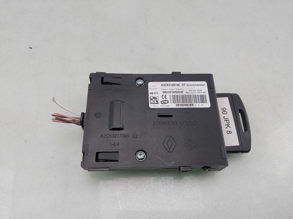 MODULE DE LECTEUR DE CARTES HFM (NEIMAN) (|285909828R|), Utilisé, Renault