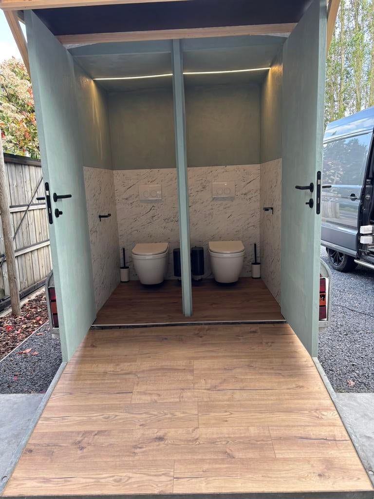 Toiletwagen, Ophalen, Zo goed als nieuw