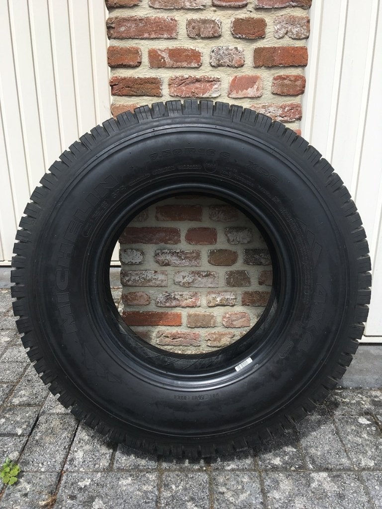 LAND ROVER Defender – Terreinbanden MICHELIN XPC - GOODYEAR, Auto-onderdelen, Ophalen, Overige, 16 inch, Nieuw