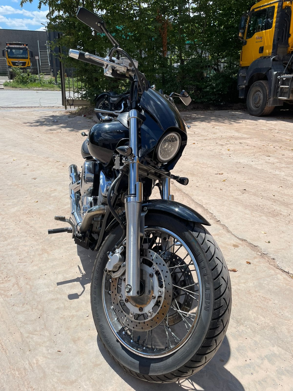 Te koop Yamaha Dragstar 1100 XVS, Motoren, Motoren | Yamaha, Particulier, Chopper, 2 cilinders, Cardan-aandrijving, LED Verlichting
