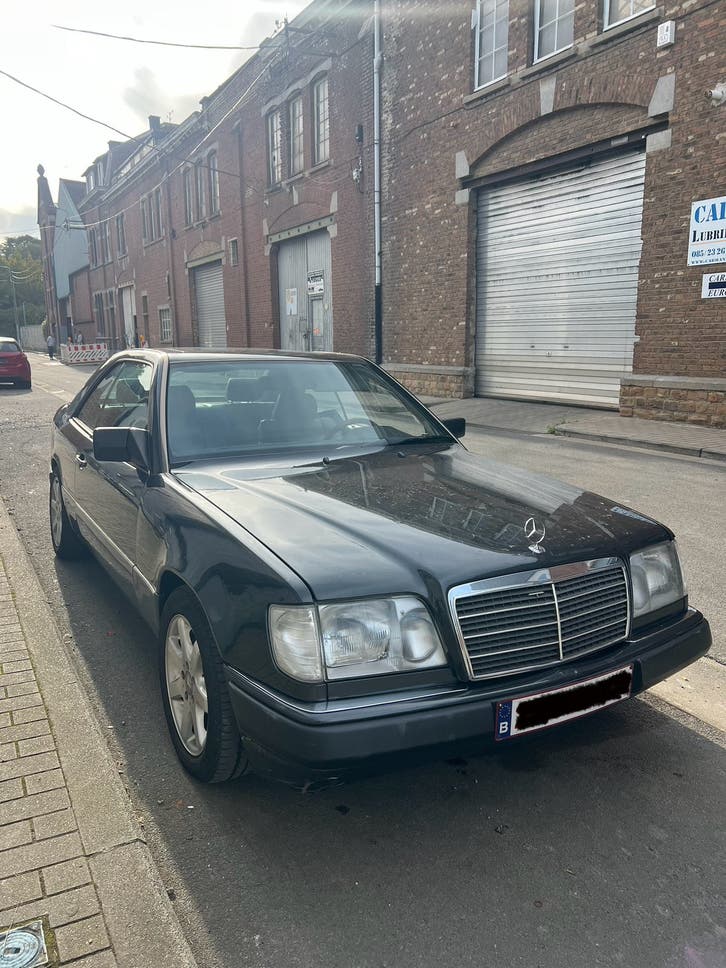 Mercedes w124 230CE - oldtimer, Autos, Achat, Toit ouvrant, Particulier, Essence