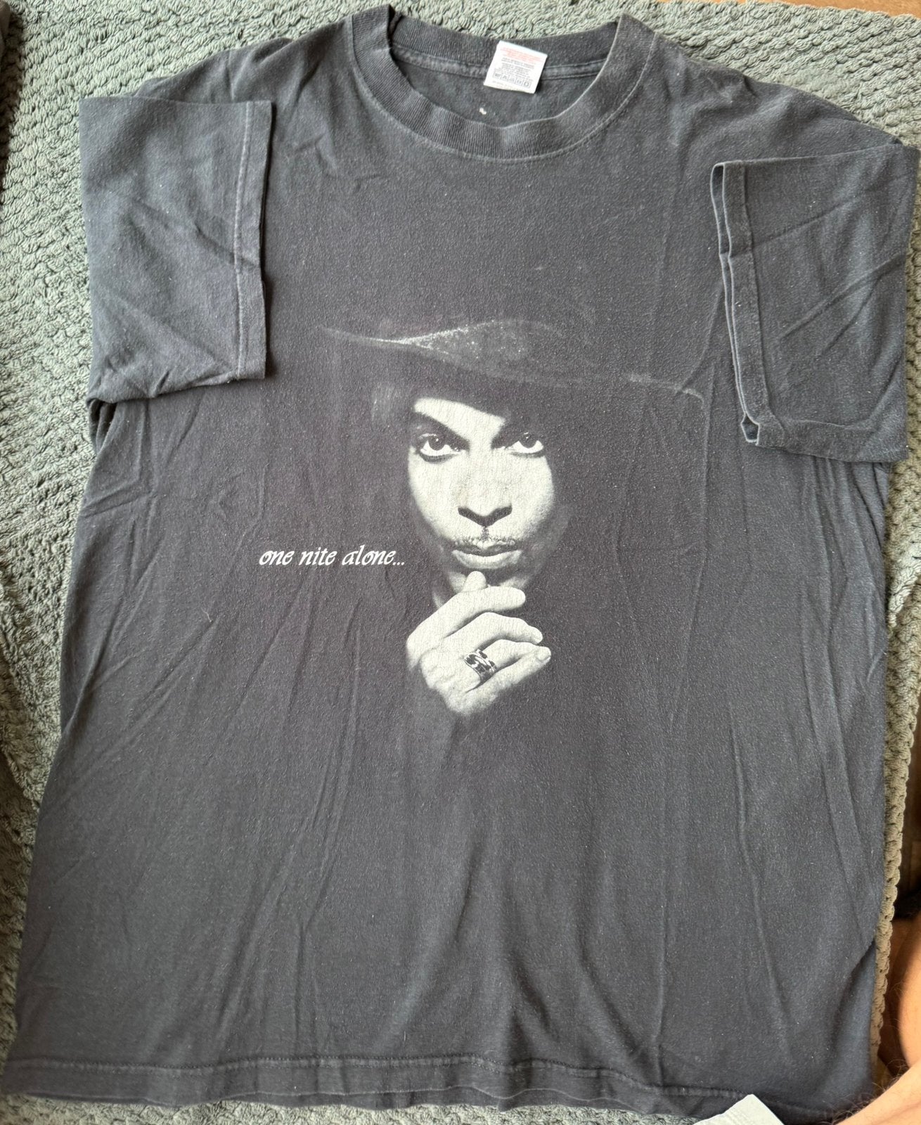 T-Shirt PRINCE. Maat : XL, Ophalen of Verzenden, Zo goed als nieuw, Maat 56/58 (XL)