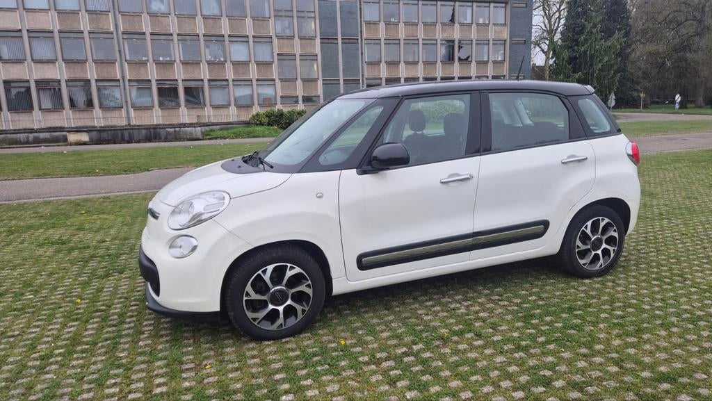 FIAT 500L 1.3MJET KM 180000... JAAR.2016... EURO 6 MILJARD, Auto's, Fiat, Bedrijf, Te koop, 500L, ABS, Airbags, Airconditioning