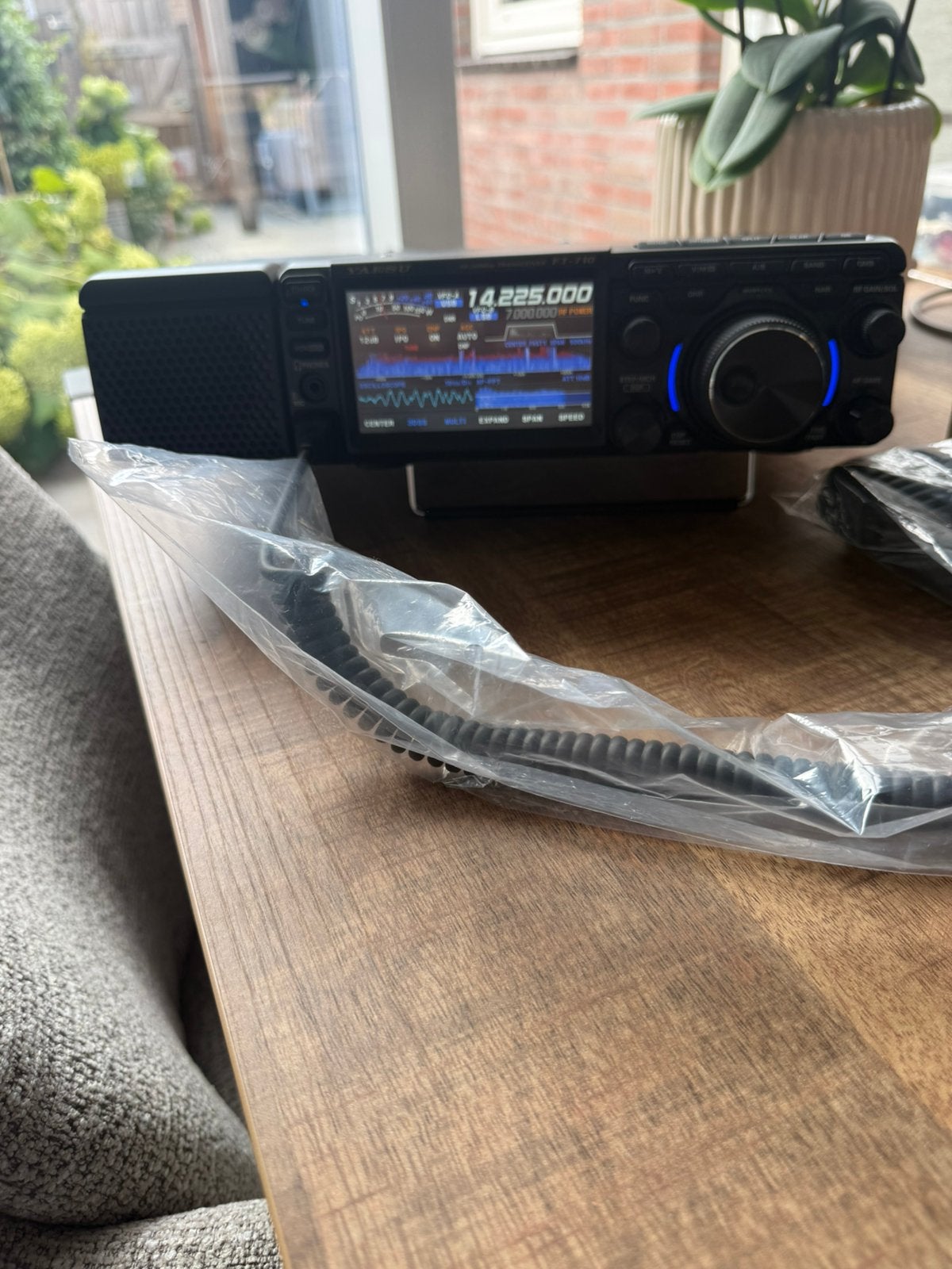 Yaesu FT 710 AESS compleet in doos, Telecommunicatie, Zenders en Ontvangers, Ophalen, Zo goed als nieuw, Zender en Ontvanger
