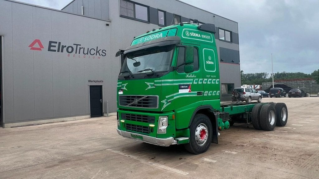 Volvo FH 520 (6X4 / LONG CHASSIS / FRONT STEEL) EL25224, Auto's, Automaat, Achterwielaandrijving, Overige kleuren, 520 pk