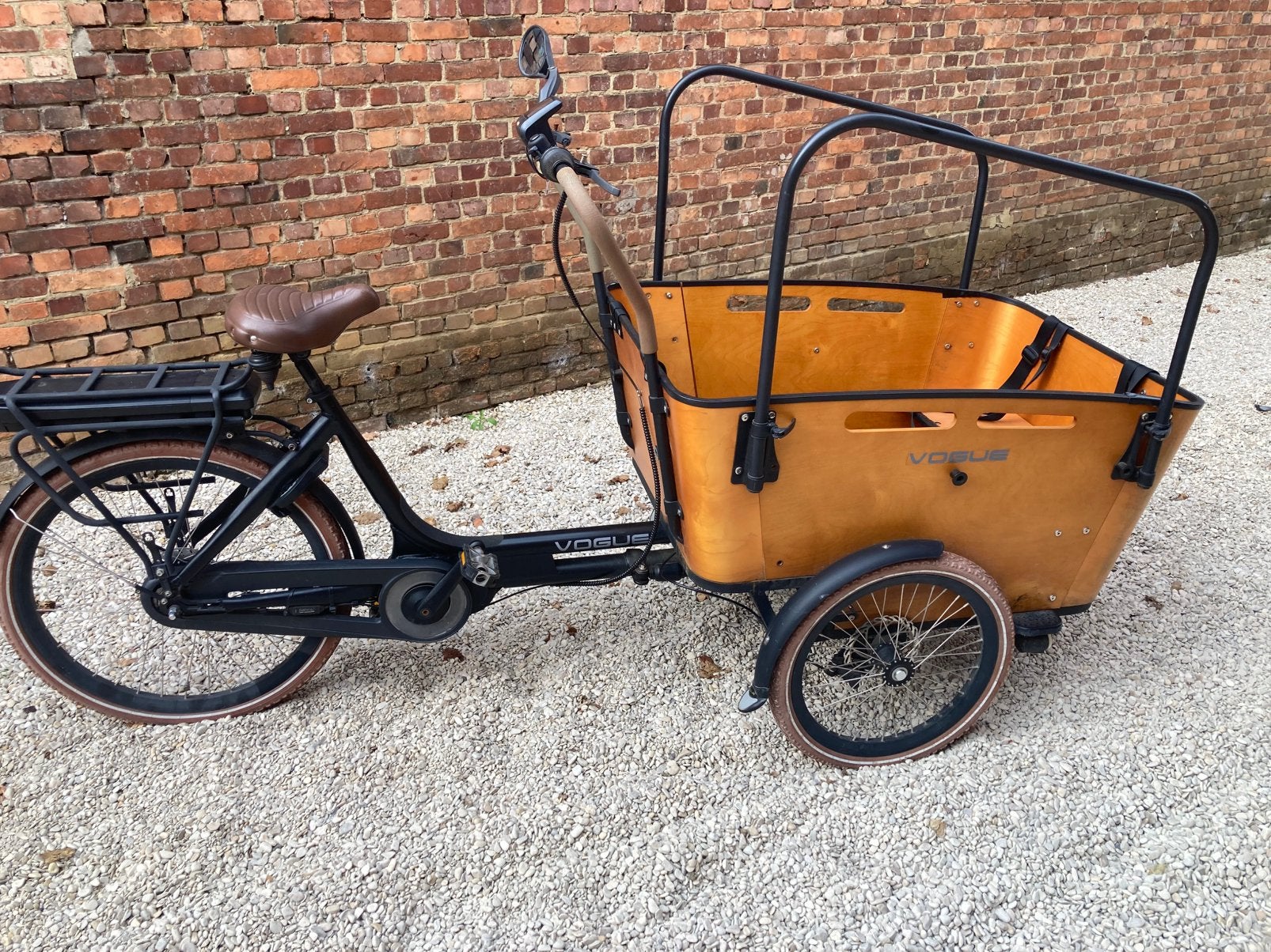 Bakfiets vogue, Fietsen en Brommers, 4 kinderen of meer, Gebruikt, Elektrisch, Schijfrem