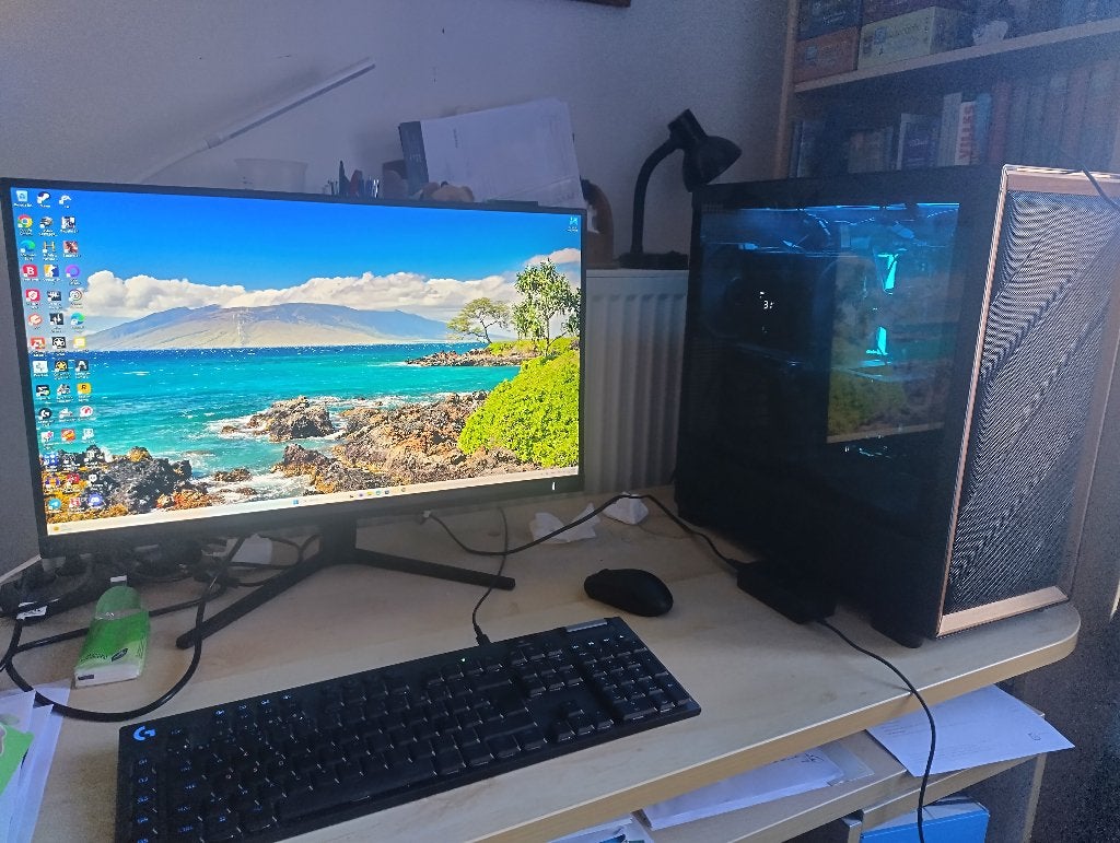 PC de bureau de jeu + volant Xbox, Avec carte vidéo, 4 Ghz ou plus, Gaming, Custom build