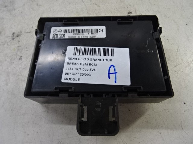 COMPUTER Clio III Estate / Grandtour (KR) (8200652285), Gebruikt, Renault