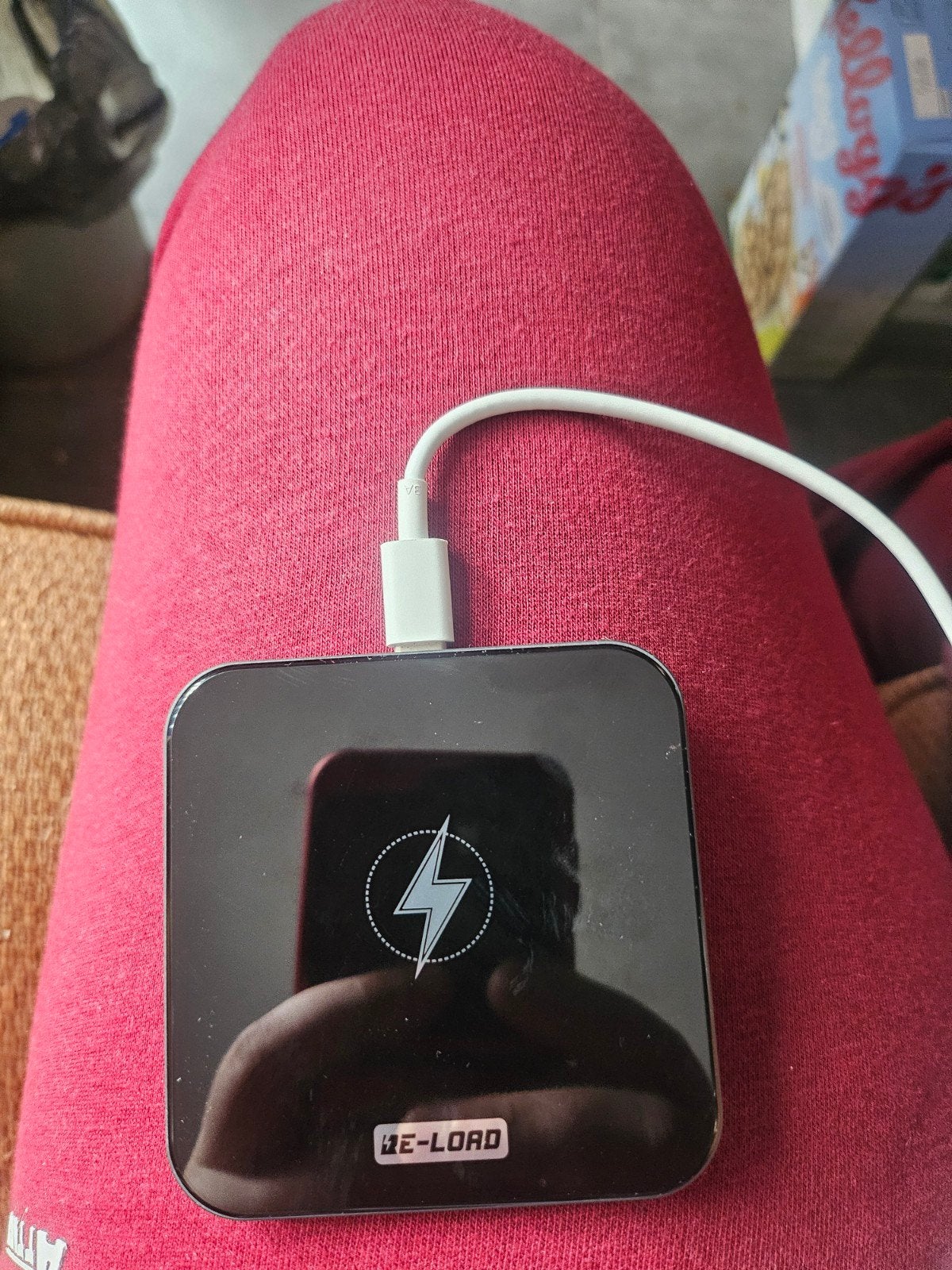 Draadloos oplader te koop, Informatique & Logiciels, Pc & Câble réseau, Enlèvement, Comme neuf