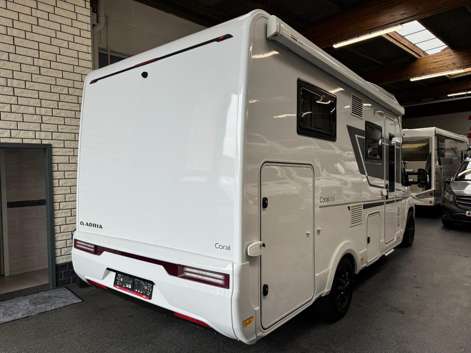 Citroën Jumper Adria Coral 600 SL Axess, Caravanes & Camping, Camping-cars, Jusqu'à 4, Boîte manuelle, Douche, Diesel