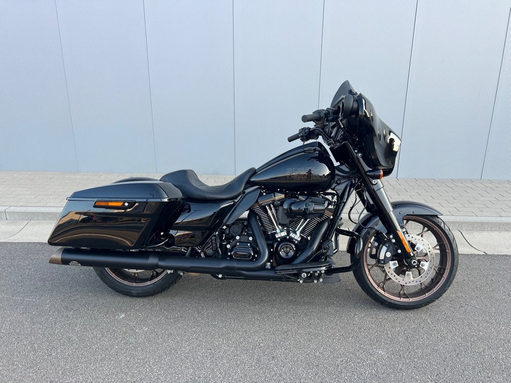 Street Glide ST  - Jekill & Hide -, Entreprise, Occasion, Plus de 35 kW, Chopper