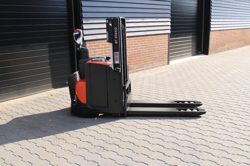 BT toyota swe200d stapelaar elektrische (bj 2014), Zakelijke goederen, Machines en Bouw | Heftrucks en Intern transport, Stapelaar