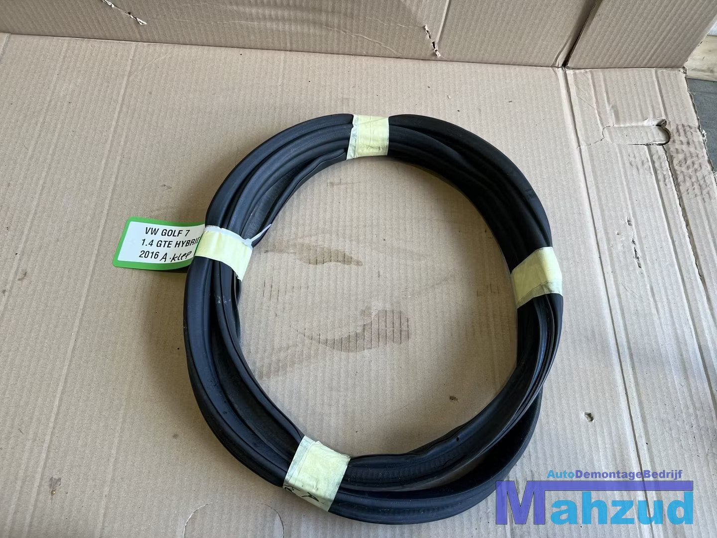 VW GOLF 7 HATCHBACK Achterklep rubber 2012-2019, Auto-onderdelen, Gebruikt, Volkswagen, Volkswagen AG, Vw@volkswagen.de