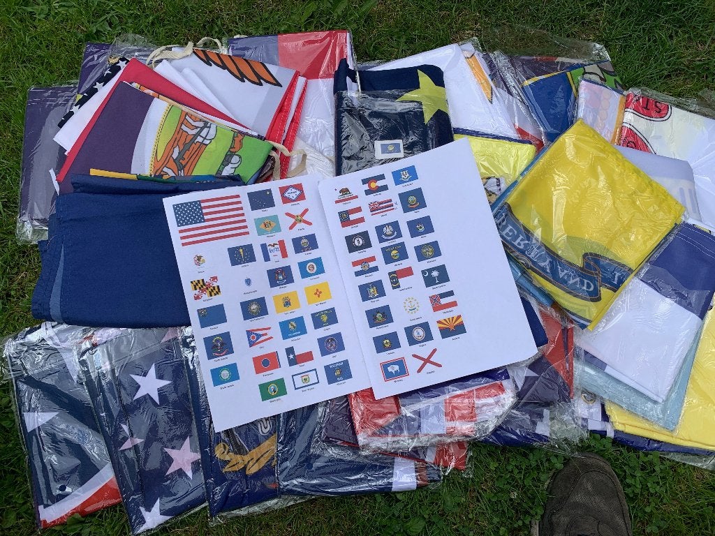Lot des 54 drapeaux des Etats-Unis, Enlèvement ou Envoi, Neuf