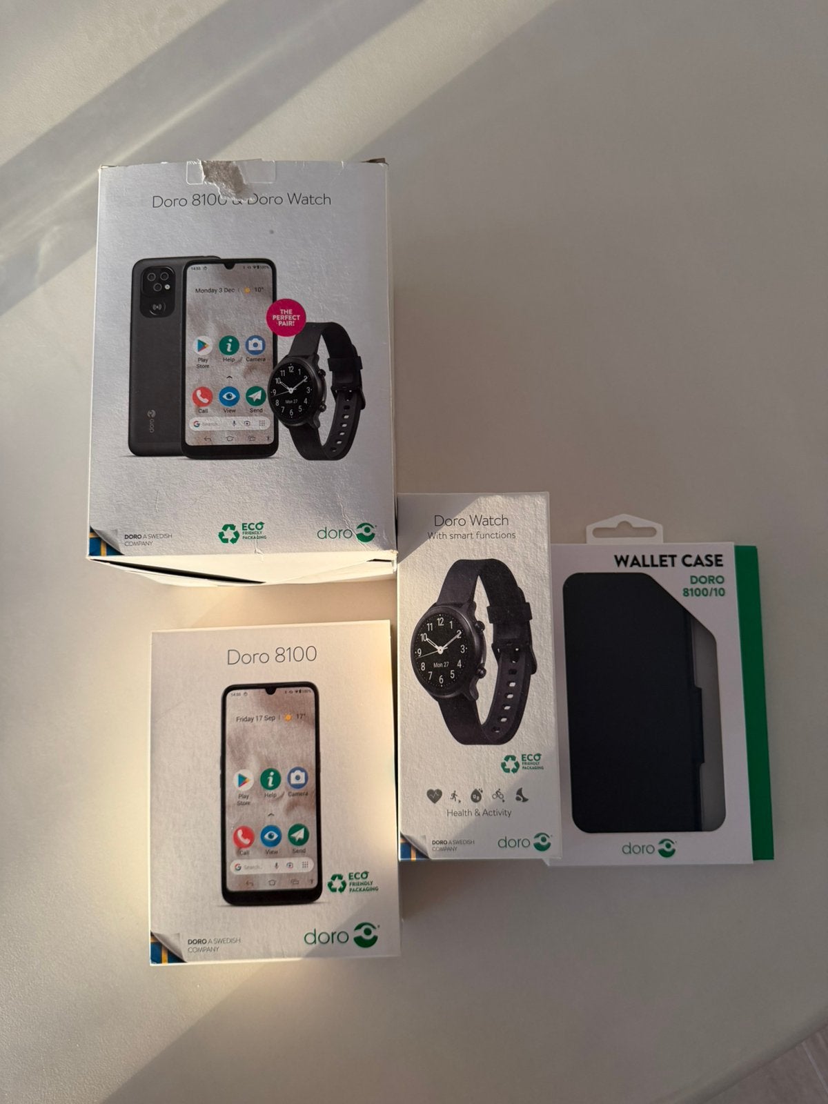 Doro 8100 smartphone + Doro Watch + wallet case, Telecommunicatie, Ophalen, Nieuw