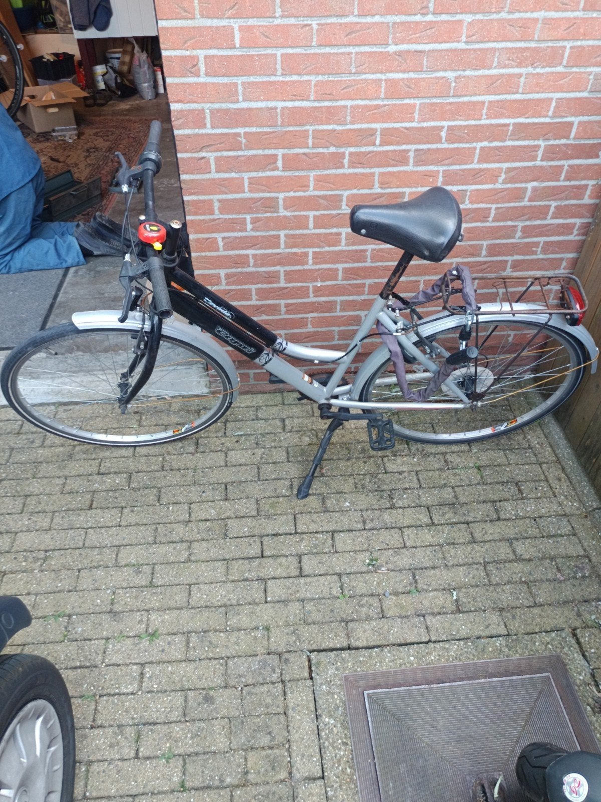 grijs zwarte fiets, Fietsen en Brommers, Ophalen, Gebruikt, Velgrem, 47 tot 50 cm