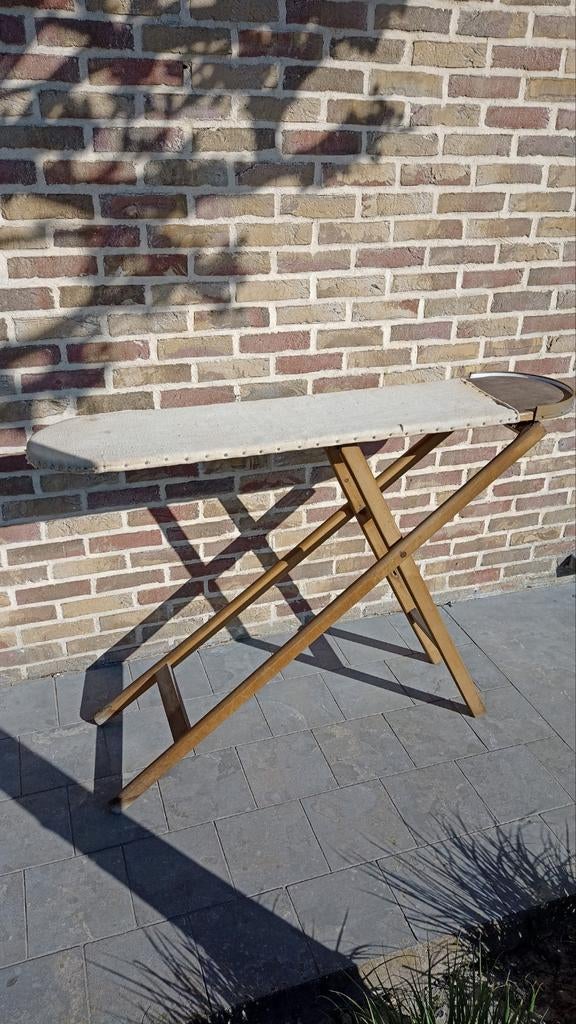 Vintage strijkplank in eik., Antiek en Kunst, Ophalen