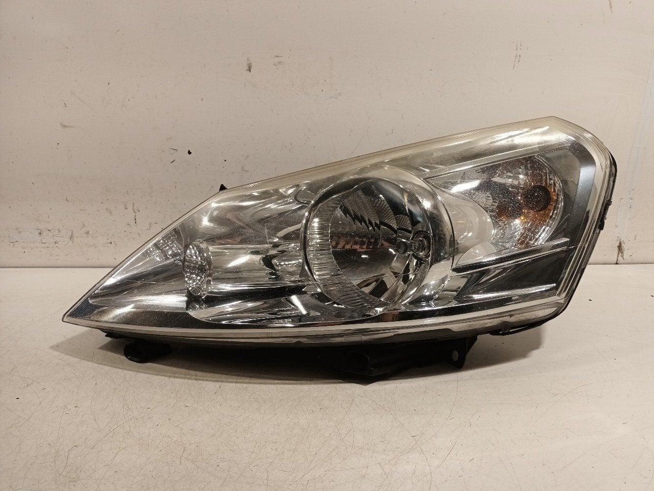 Koplamp links Citroën Jumpy, Auto-onderdelen, Onderdelen@venauto.nl, Van der Ven Autorecycling B.V., Gebruikt, Ettenseweg 76, 4706 PB Roosendaal, The Netherlands