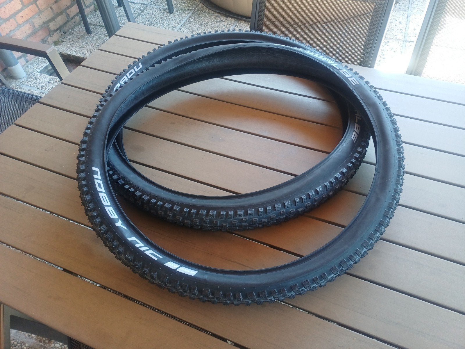 Nouveau Pneus VTT Schwalbe 29x2.6, Vélos & Vélomoteurs, Enlèvement